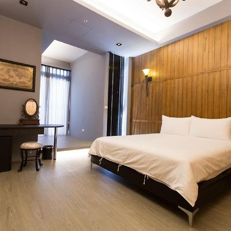 Bookline B&B Hualien City Ngoại thất bức ảnh