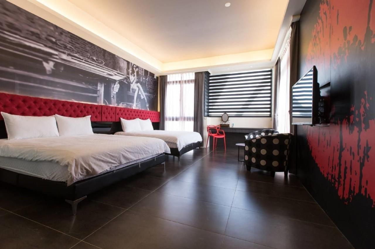 Bookline B&B Hualien City Ngoại thất bức ảnh