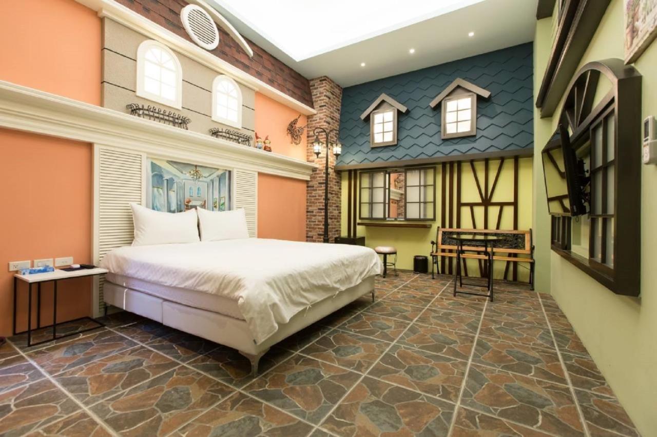 Bookline B&B Hualien City Ngoại thất bức ảnh